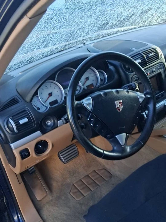2006 Porsche 955/957 Cayenne S - Image 12 of 13