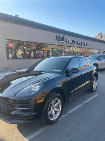 2021 Porsche Macan - Image 12 of 16