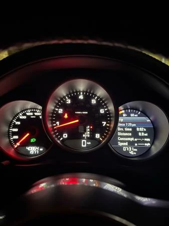 2021 Porsche Macan - Image 16 of 16