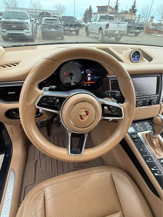 2015 Porsche Macan S - Image 7 of 10