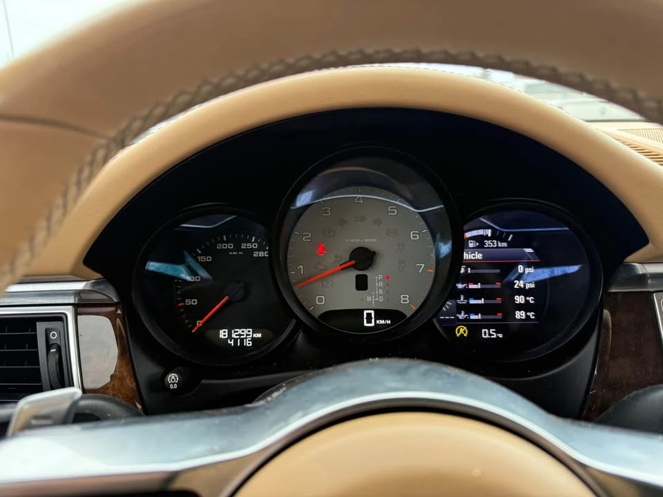 2015 Porsche Macan S - Image 10 of 10