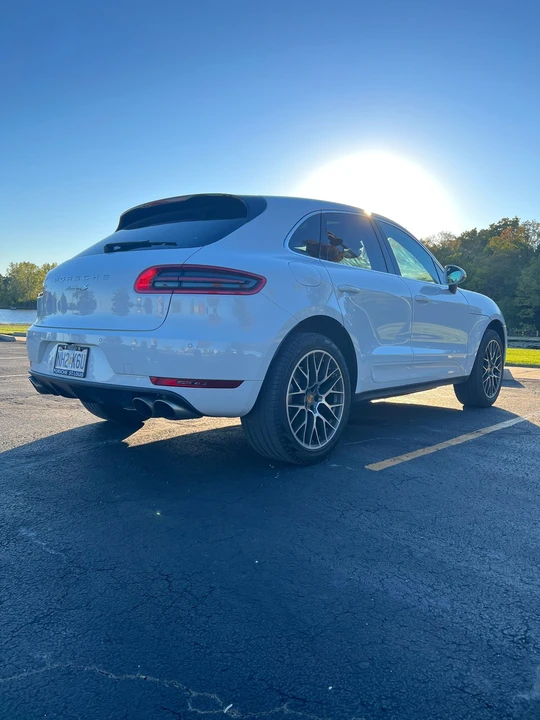 2018 Porsche Macan S - Image 2 of 5