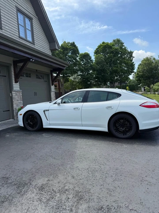 2013 Porsche 970 Panamera - Image 4 of 9