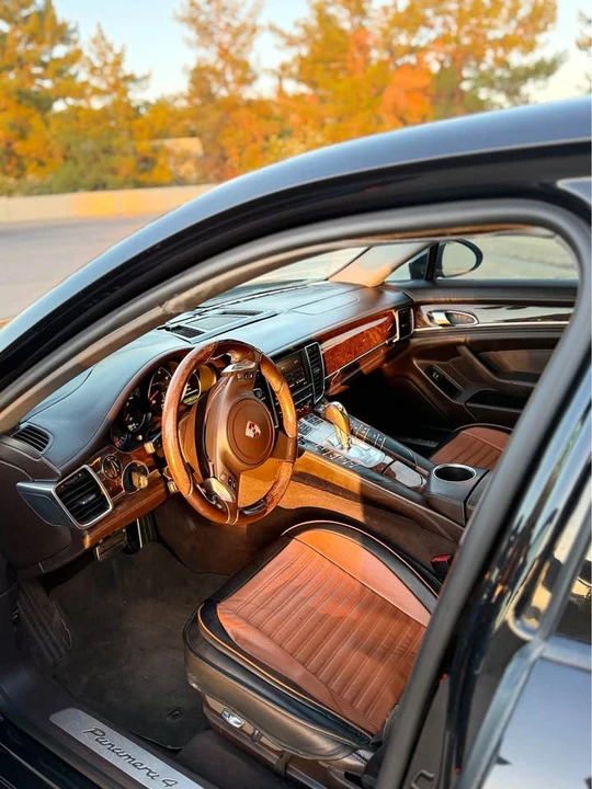 Porsche 970 Panamera - Image 6 of 9