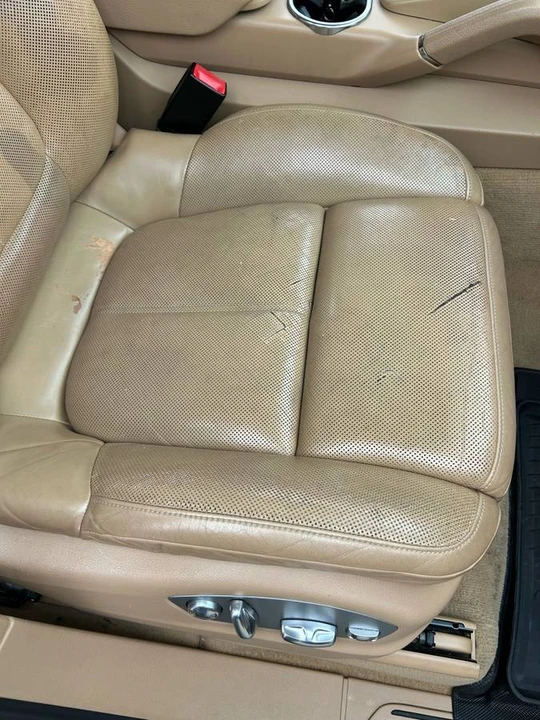 2013 Porsche 958 Cayenne Diesel - Image 16 of 16