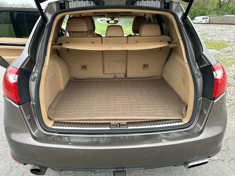 2013 Porsche 958 Cayenne Diesel - Image 8 of 16