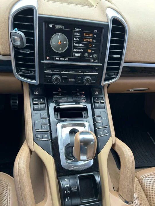 2013 Porsche 958 Cayenne Diesel - Image 12 of 16