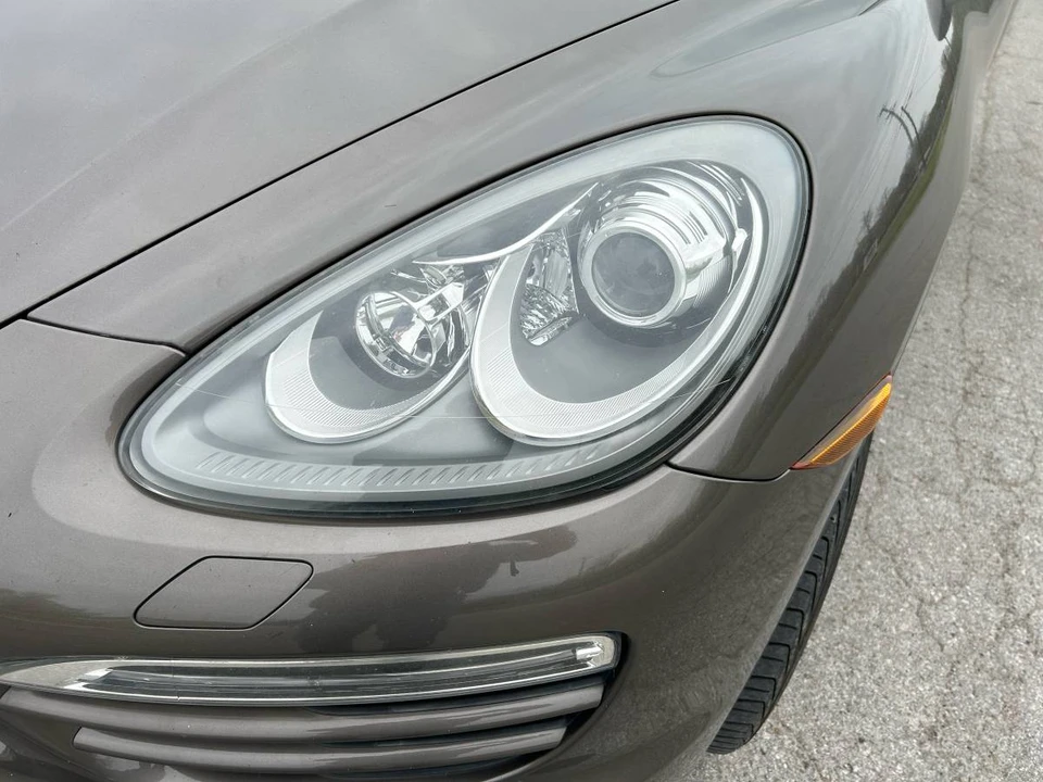 2013 Porsche 958 Cayenne Diesel - Image 9 of 16