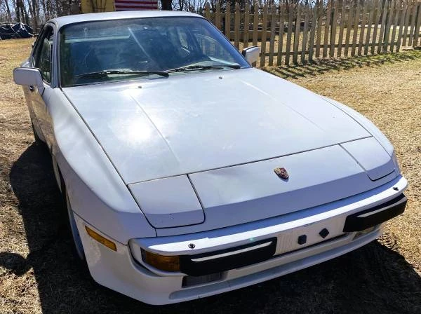 1985 Porsche 944 - Image 10 of 21