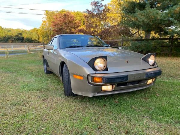 1985 Porsche 944 - Image 3 of 21