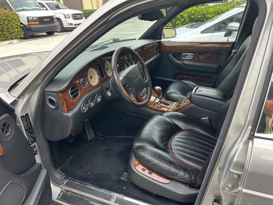 2002 Bentley Arnage R & RL - Image 5 of 10