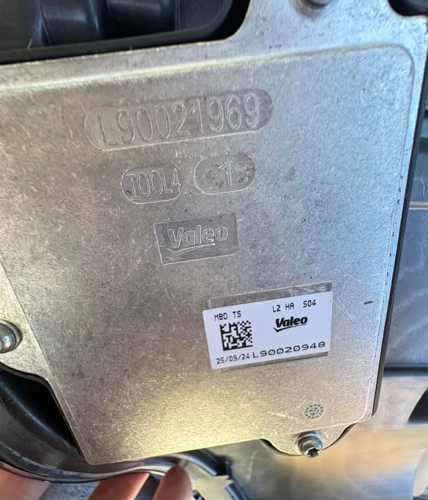 2013 Land Rover Range Rover L405 - Image 5 of 5