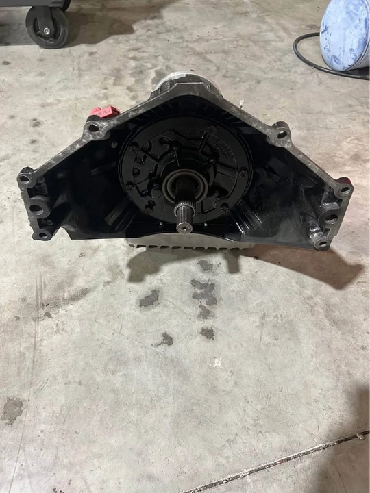 Parts & Memorabilia Gearboxes - Image 4 of 5
