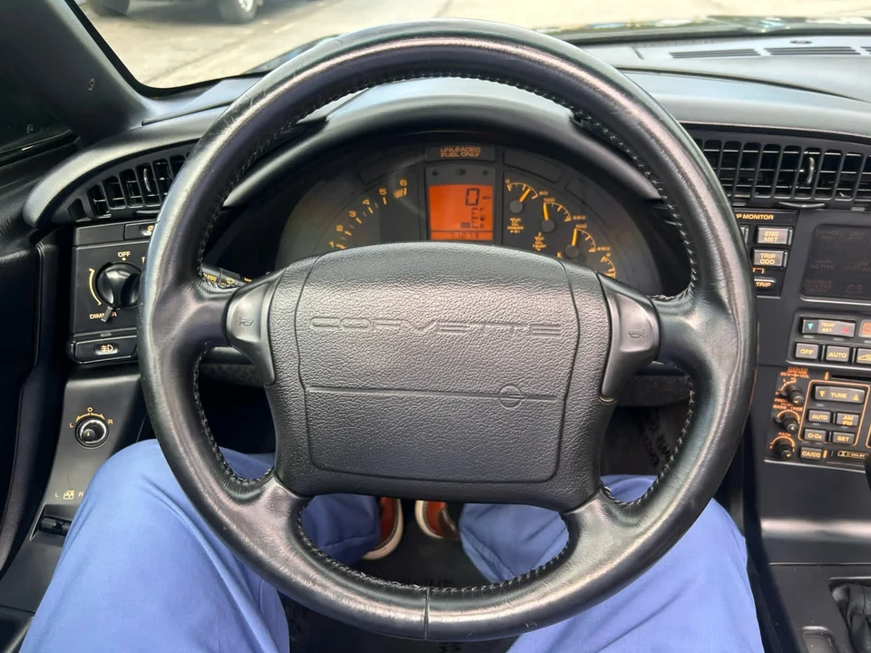 1993 Chevrolet Corvette C4 - Image 15 of 19