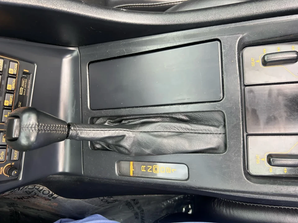 1993 Chevrolet Corvette C4 - Image 14 of 19