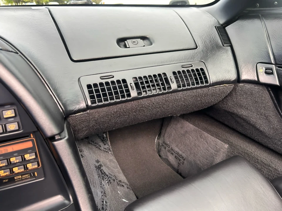 1993 Chevrolet Corvette C4 - Image 13 of 19