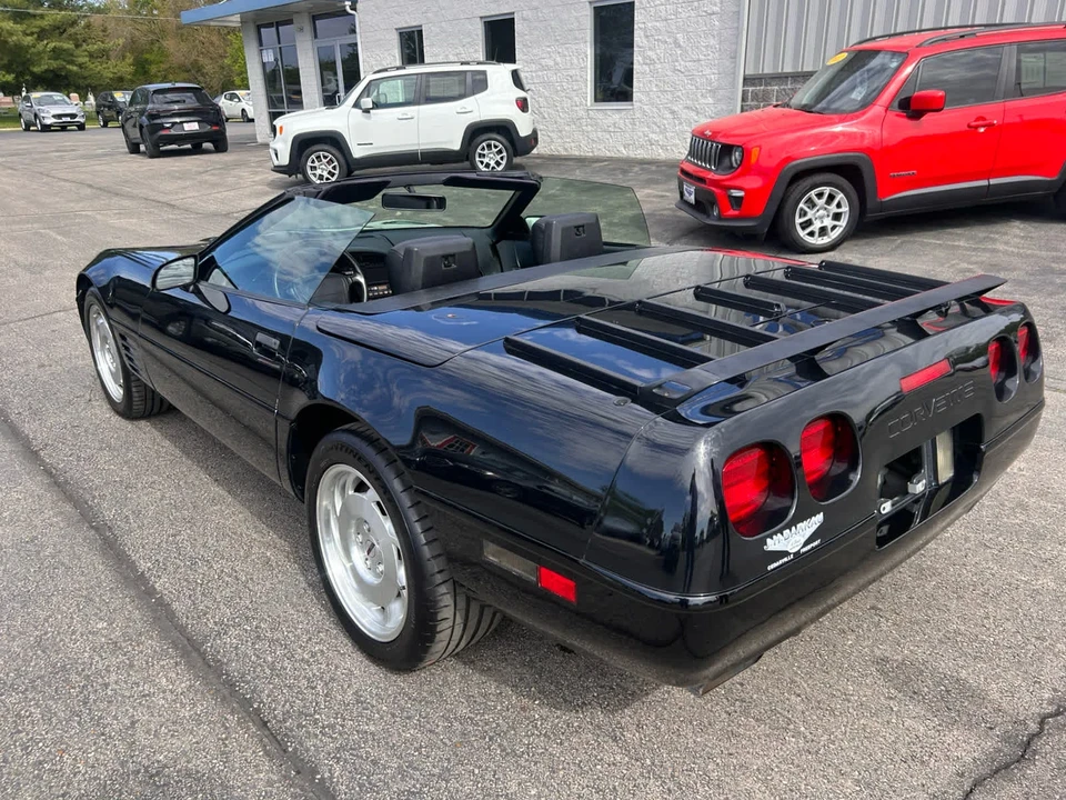 1993 Chevrolet Corvette C4 - Image 5 of 19