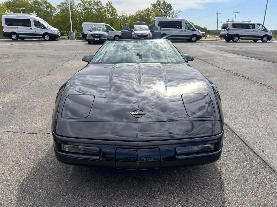 1993 Chevrolet Corvette C4 - Image 2 of 19