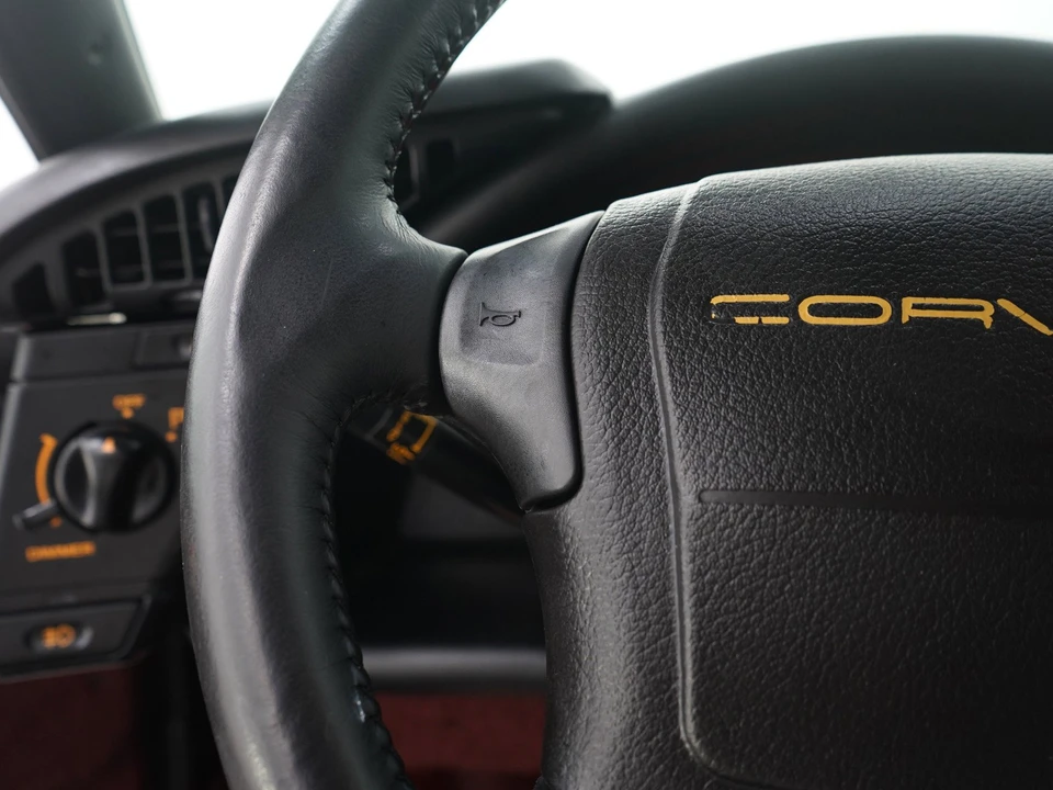 1993 Chevrolet Corvette C4 - Image 21 of 31