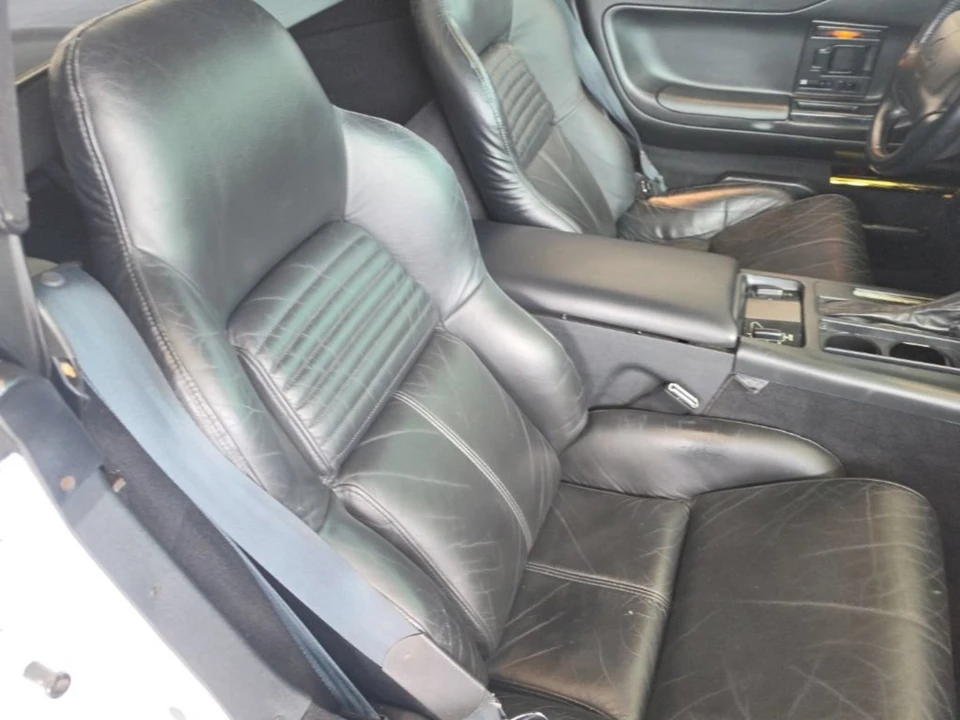 1994 Chevrolet Corvette C4 - Image 18 of 31