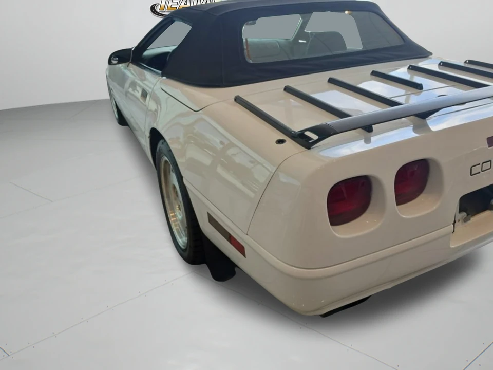 1994 Chevrolet Corvette C4 - Image 27 of 31