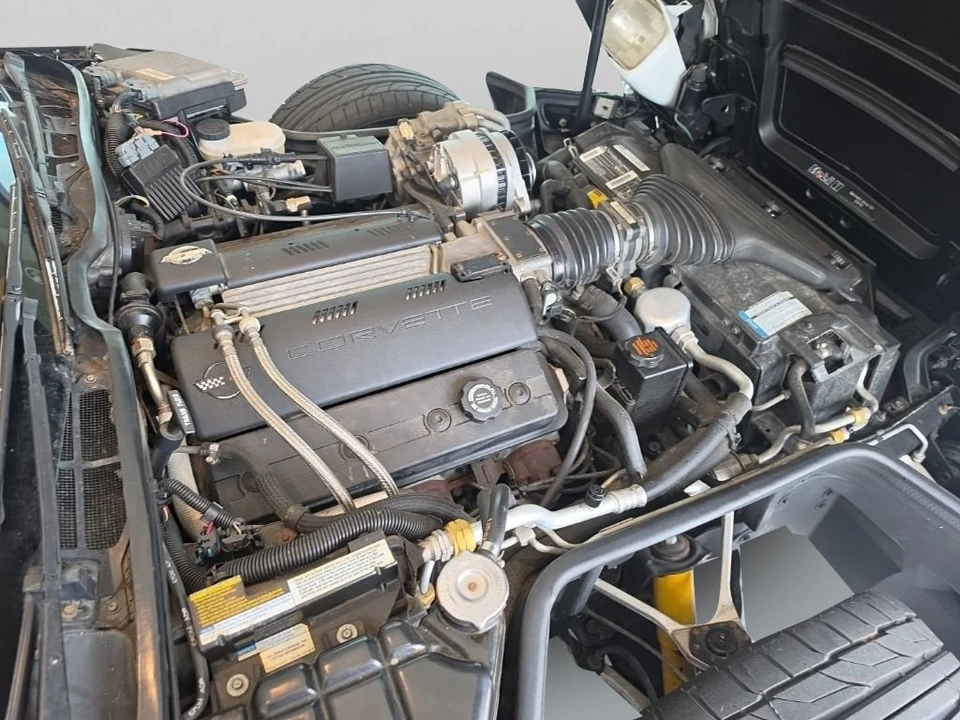 1994 Chevrolet Corvette C4 - Image 15 of 31