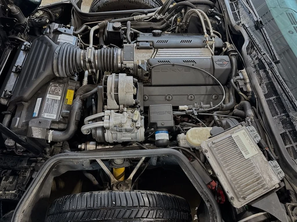 1994 Chevrolet Corvette C4 - Image 28 of 31