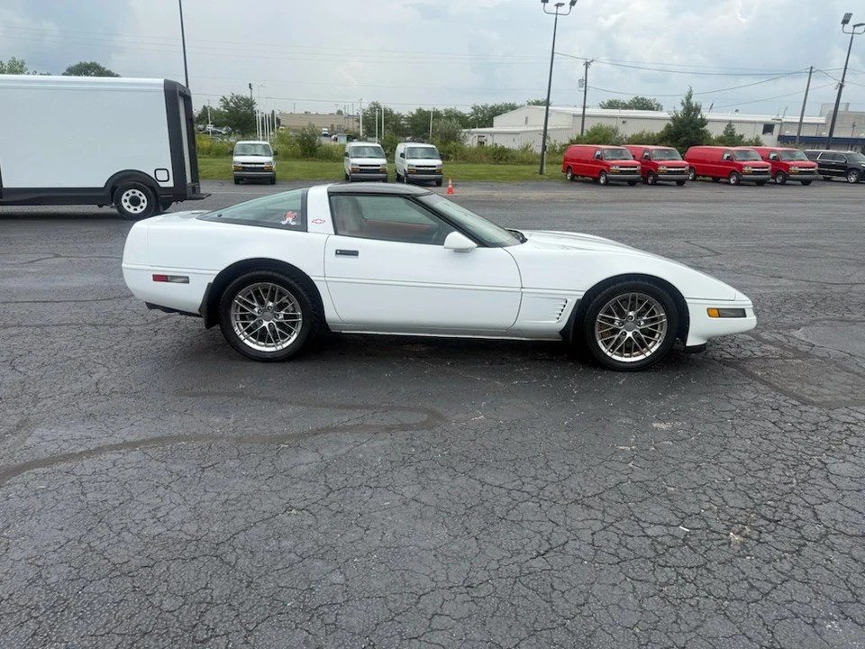 1996 Chevrolet Corvette C4 - Image 7 of 10