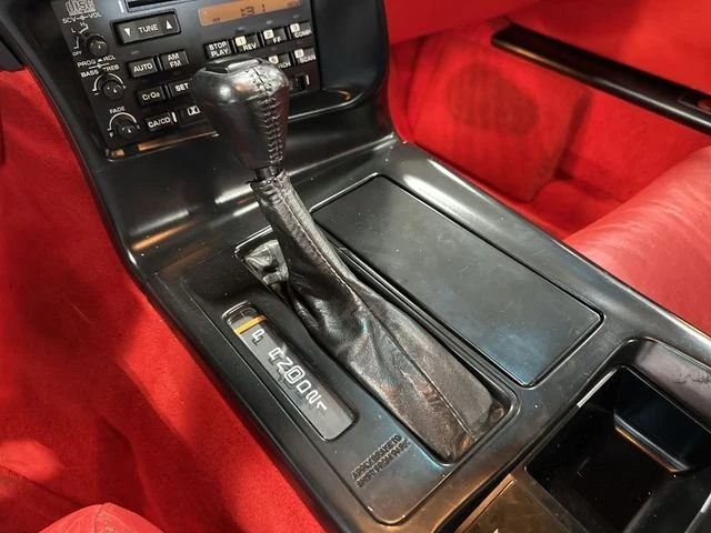 1996 Chevrolet Corvette C4 - Image 27 of 31