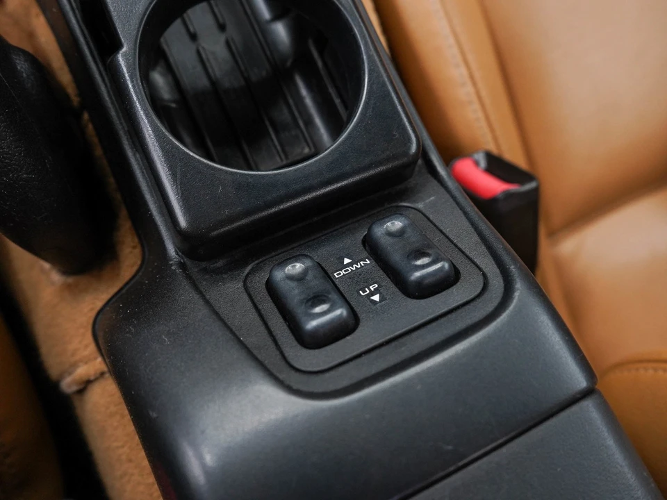 1997 Mazda NA MX-5 Miata - Image 24 of 28