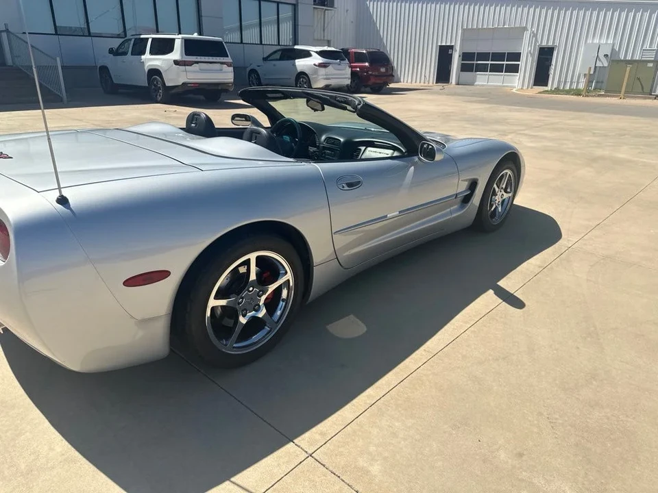 1998 Chevrolet Corvette C5 - Image 28 of 31