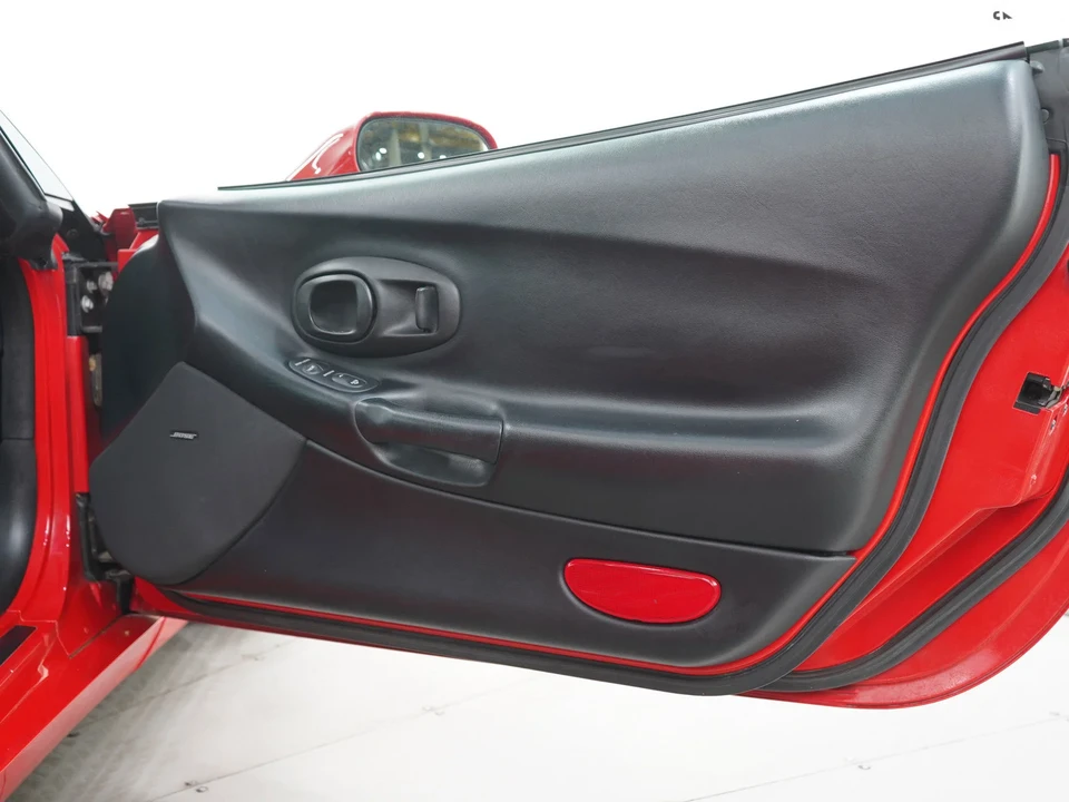 1999 Chevrolet Corvette - Image 9 of 25