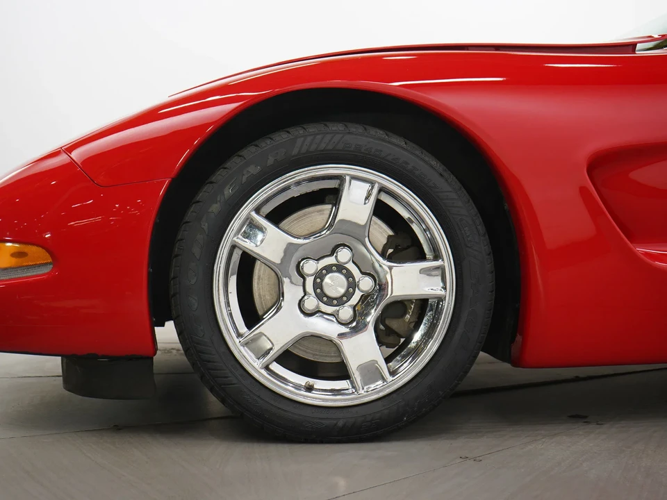 1999 Chevrolet Corvette - Image 23 of 25
