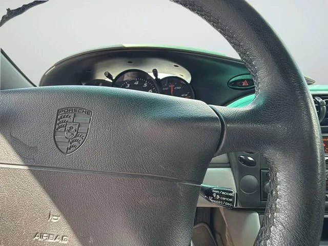 1999 Porsche 986 Boxster - Image 17 of 31