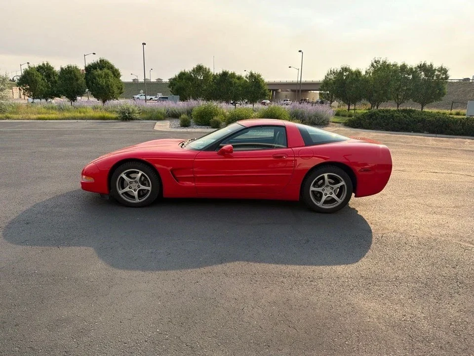 2001 Chevrolet Corvette C5 - Image 2 of 15