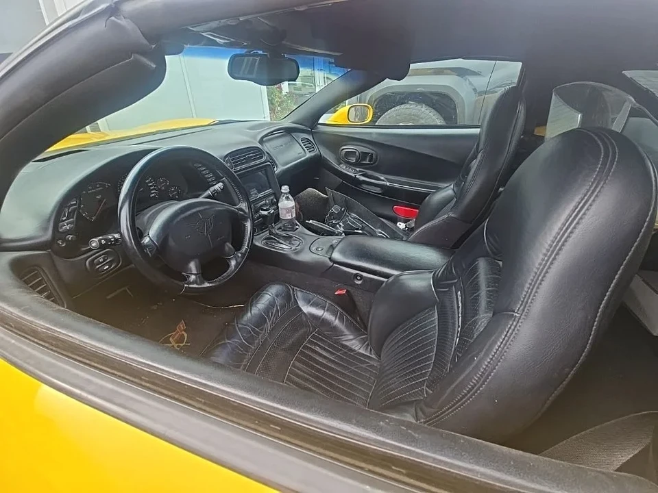 2001 Chevrolet Corvette C5 - Image 13 of 21