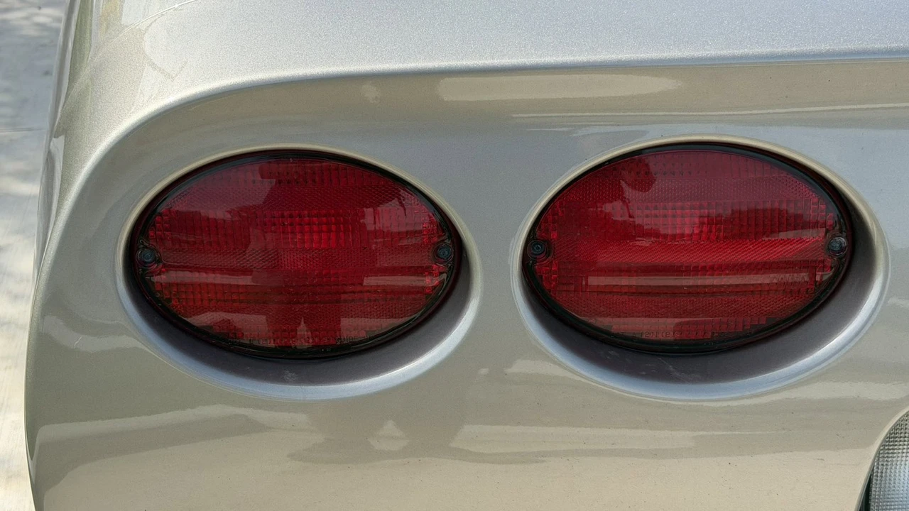2001 Chevrolet Corvette C5 - Image 7 of 20