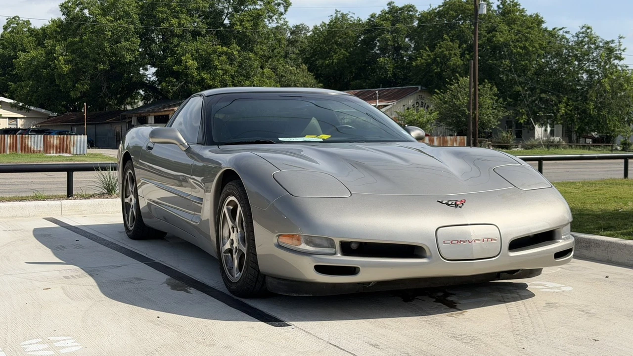 2001 Chevrolet Corvette C5 - Image 3 of 20