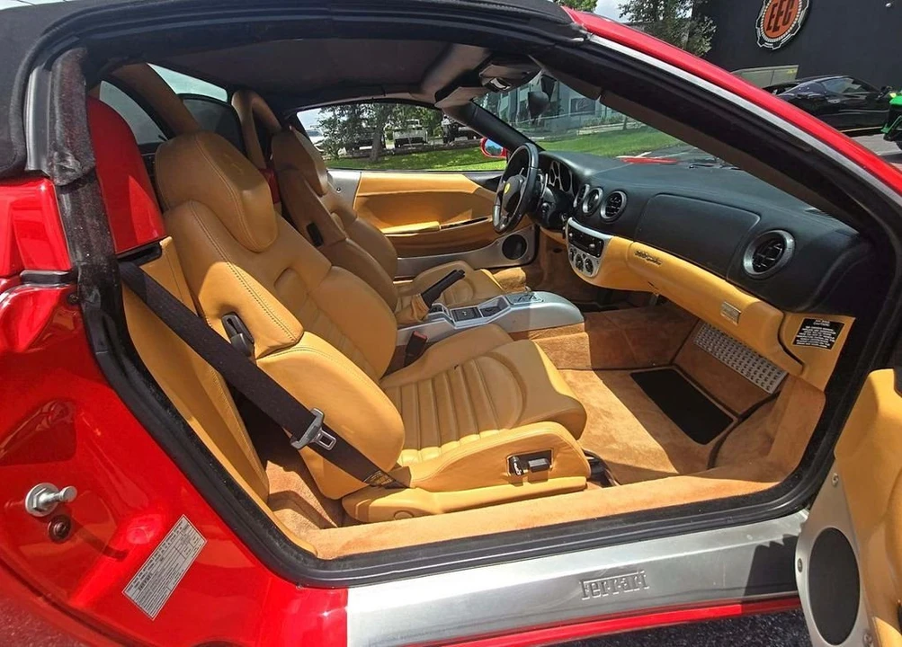 2001 Ferrari 360 Spider - Image 2 of 2