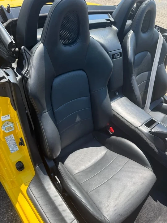 2001 Honda AP1 S2000 - Image 8 of 20