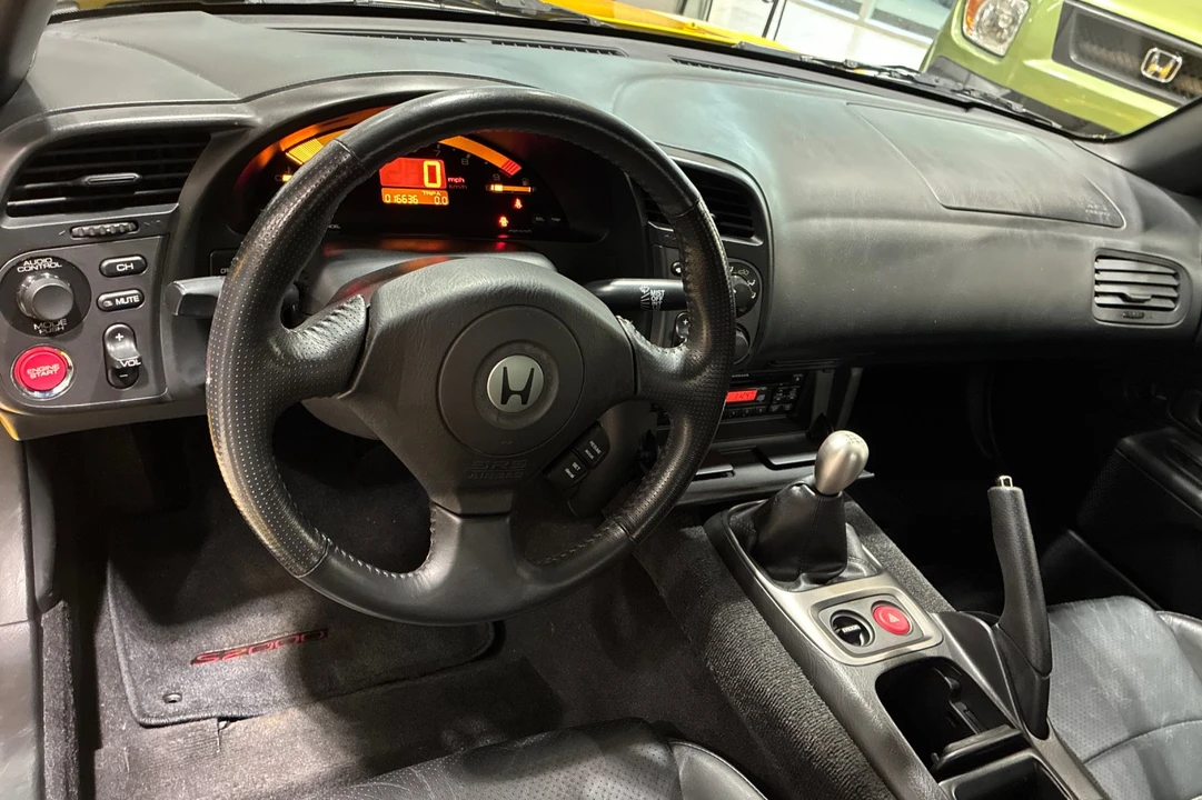 2001 Honda AP1 S2000 - Image 13 of 31