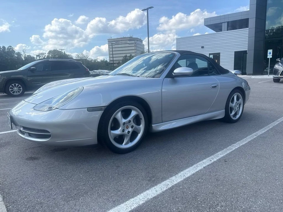 2001 Porsche 996 Carrera - Image 2 of 16