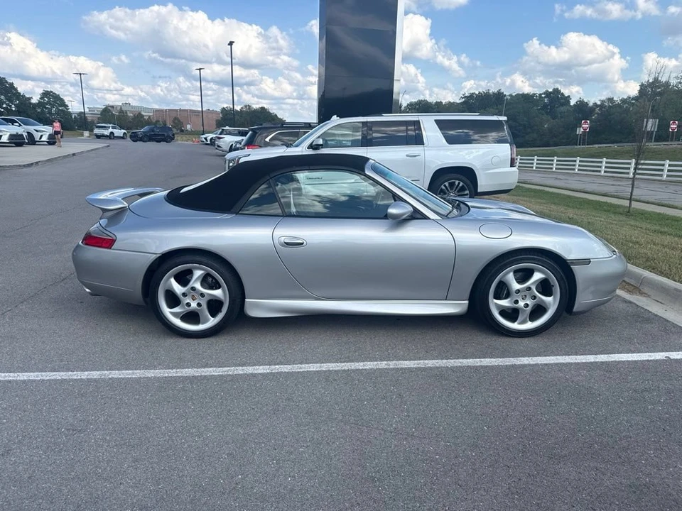 2001 Porsche 996 Carrera - Image 6 of 16