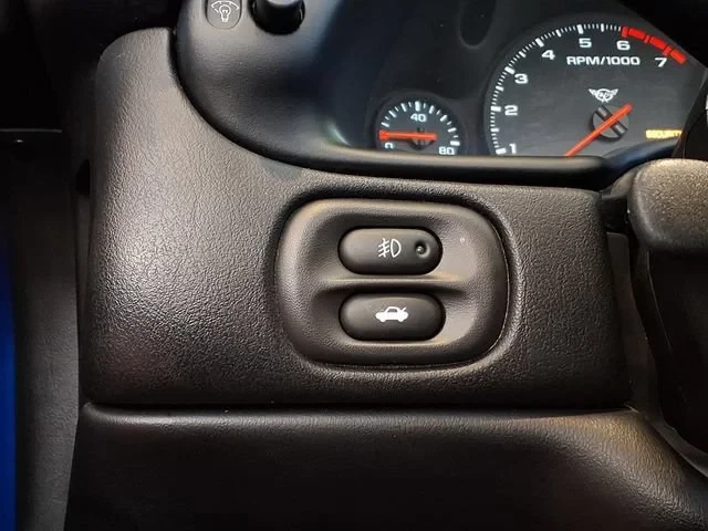2002 Chevrolet Corvette C5 - Image 14 of 25