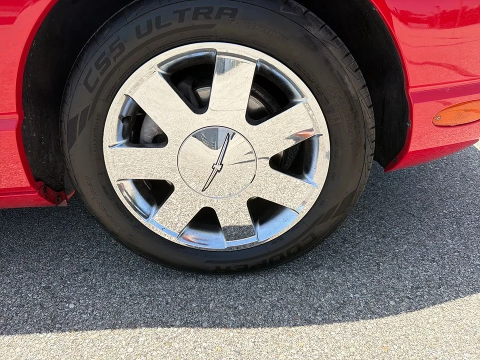 2002 Ford Thunderbird 11th Gen - Image 10 of 20