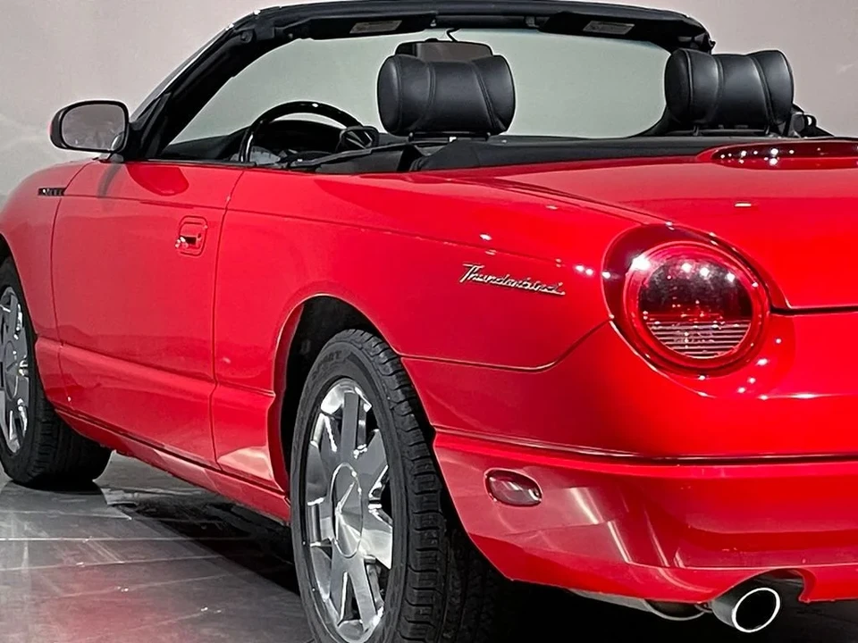 2002 Ford Thunderbird 11th Gen - Image 31 of 31
