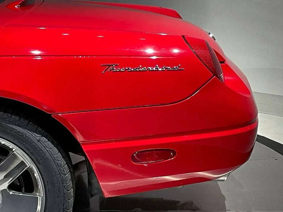 2002 Ford Thunderbird 11th Gen - Image 14 of 31
