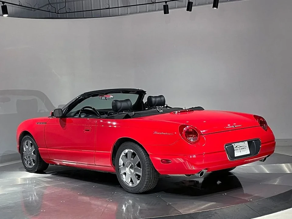 2002 Ford Thunderbird 11th Gen - Image 9 of 31