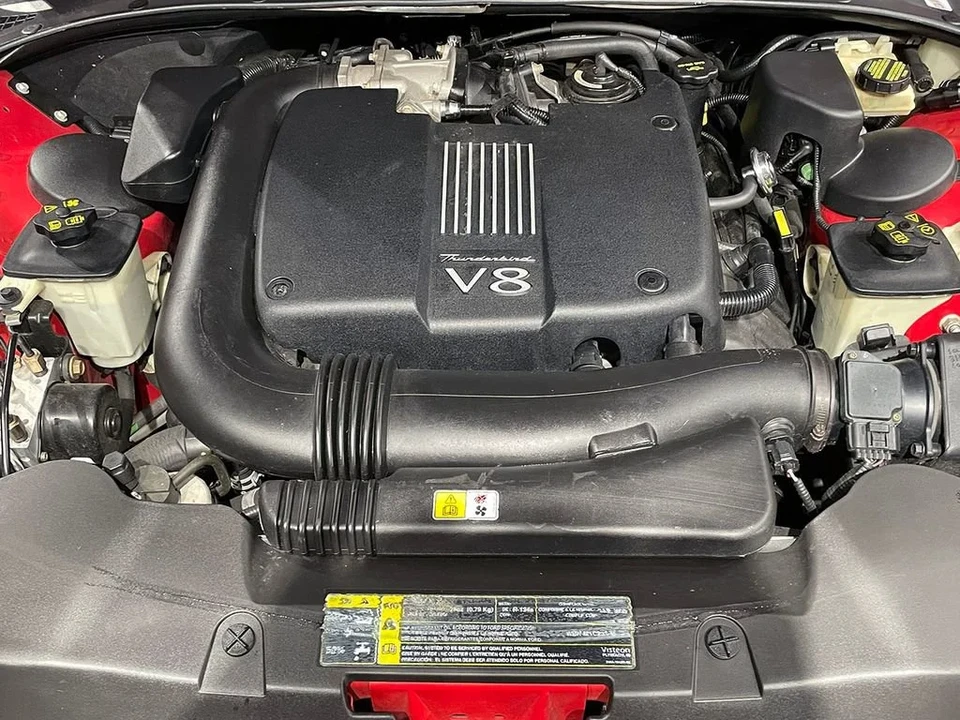 2002 Ford Thunderbird 11th Gen - Image 23 of 31