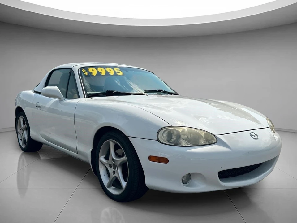2002 Mazda NB MX-5 Miata - Image 7 of 31